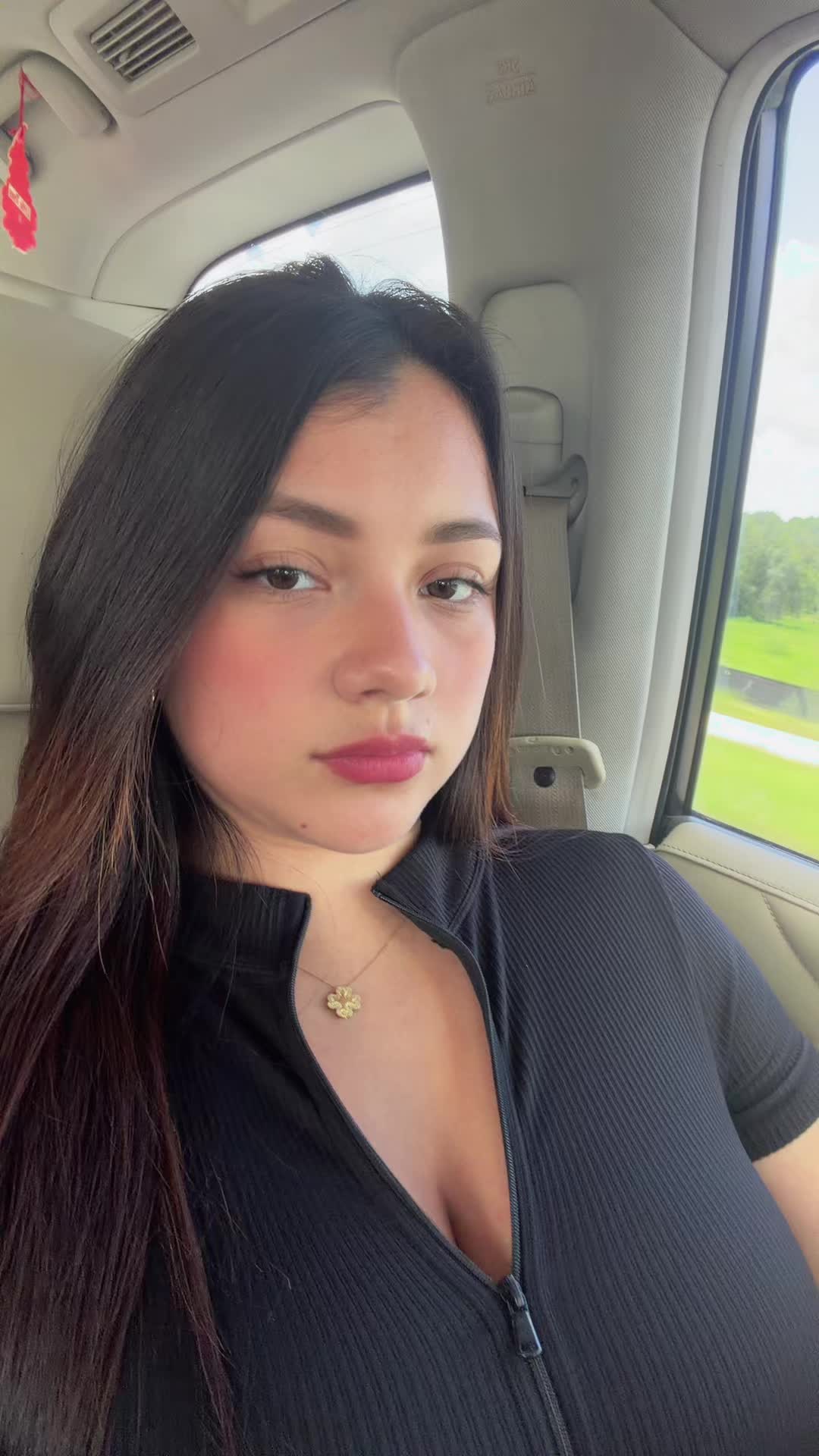 @Less❤️