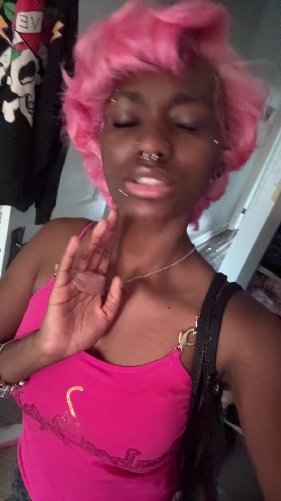 @iihatecameras