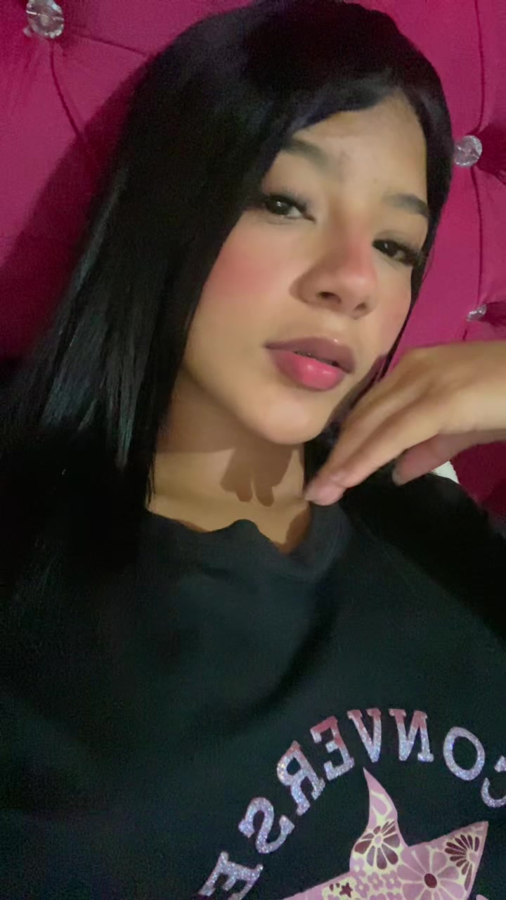 @Camila👸🏽