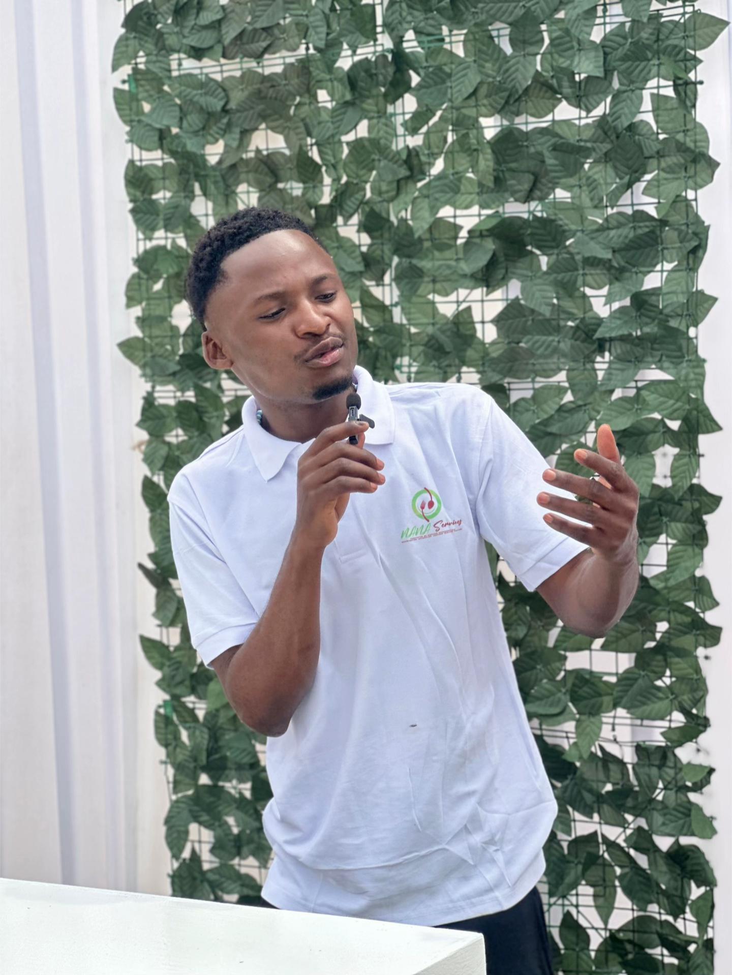 @blaazlecomedien🇨🇬
