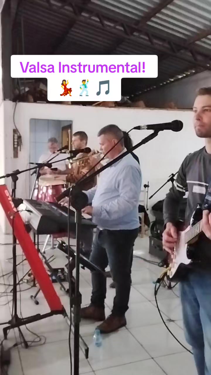@Três Hermanos