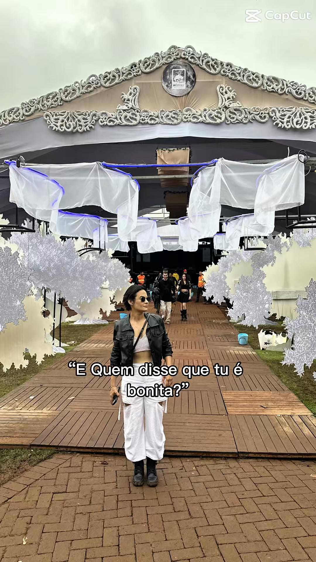 @Rezende