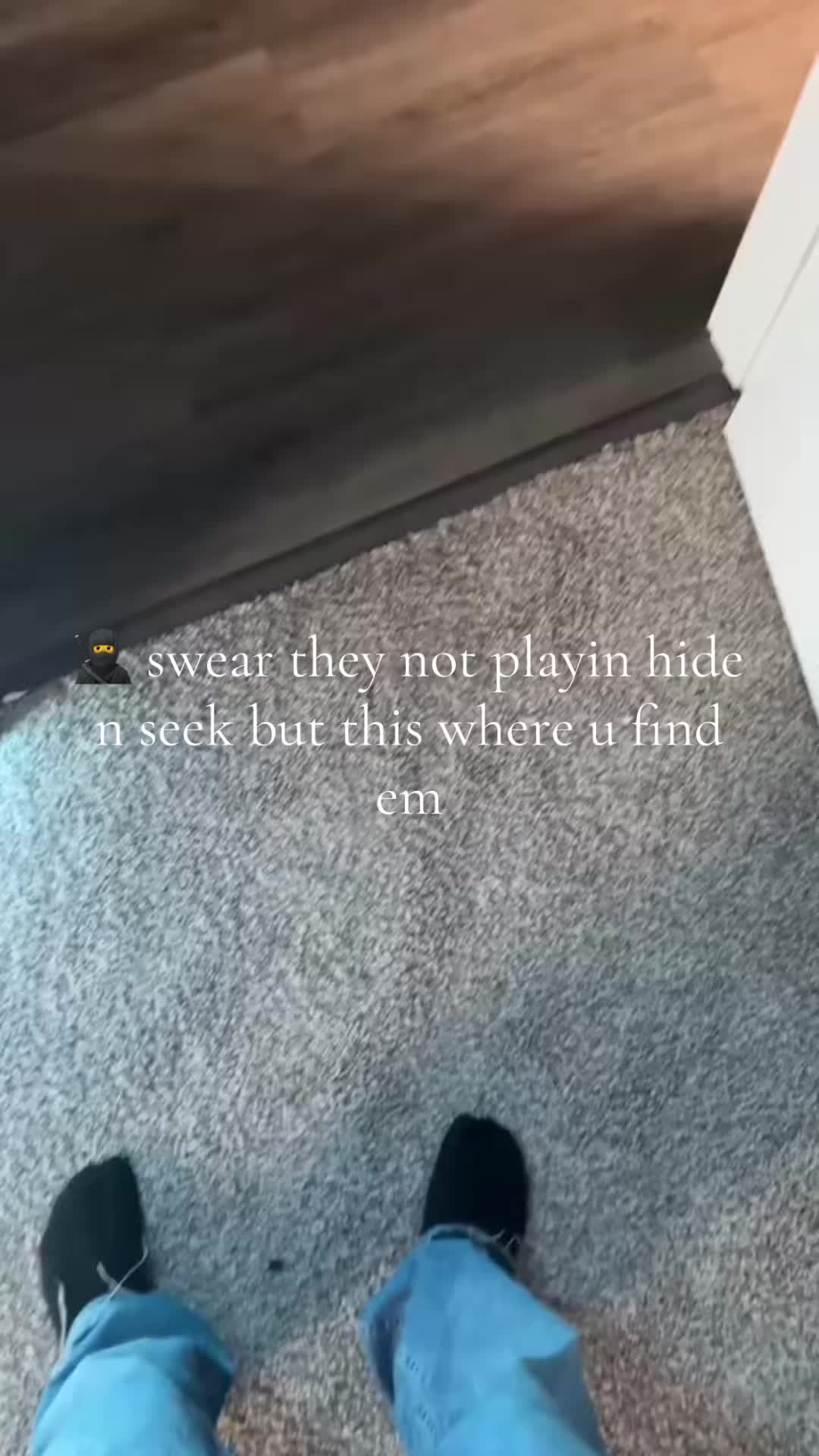 @￶