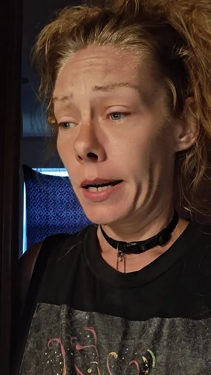 @🧚♂️🧚♀️🧛♂️🧛♀️🫅👸