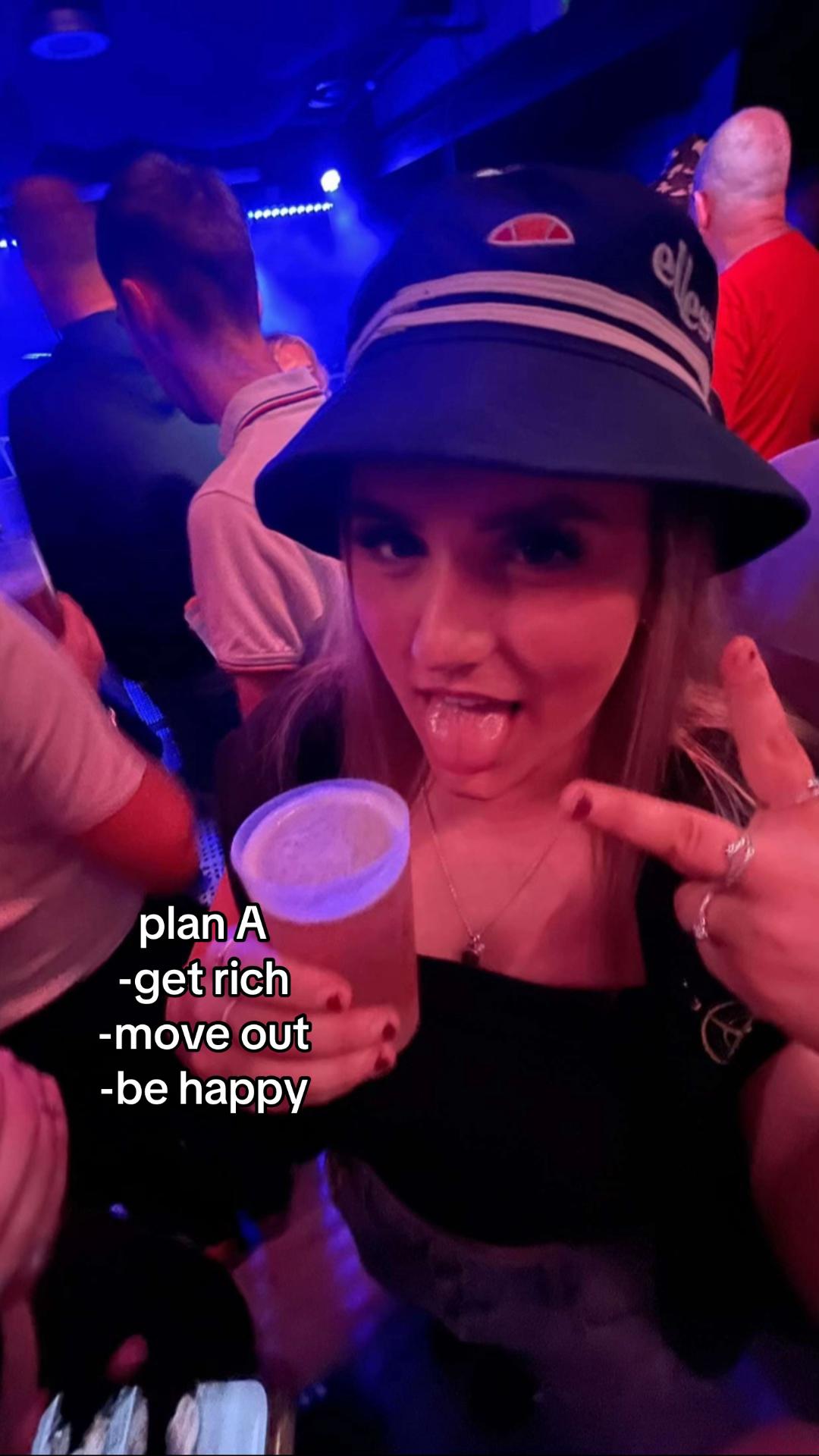 @whoisthisdeva😛