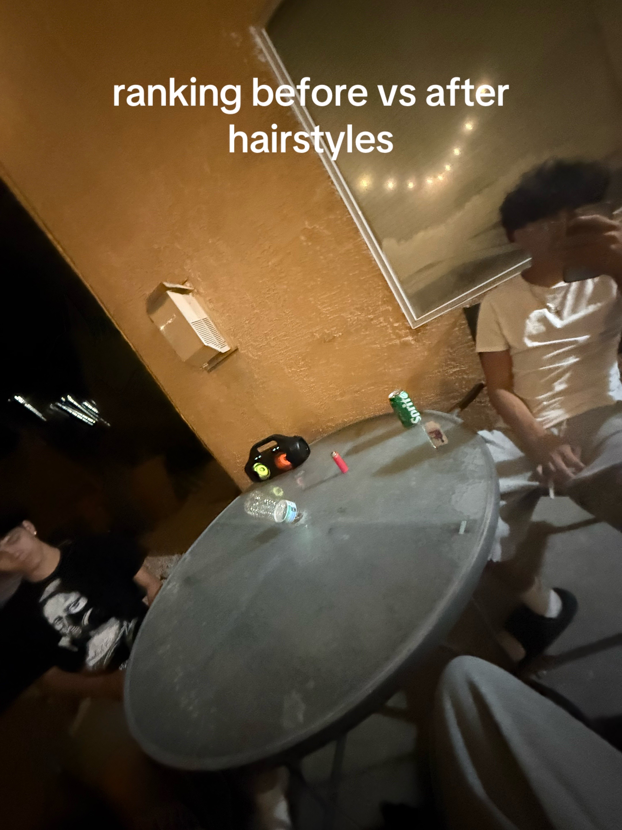 @ꏹ