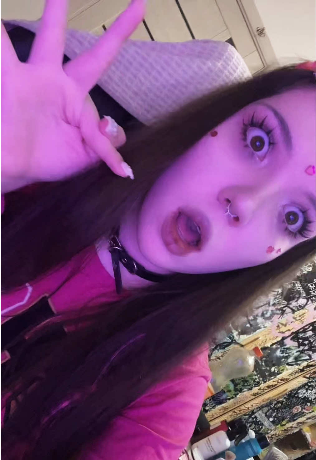 @vVminys