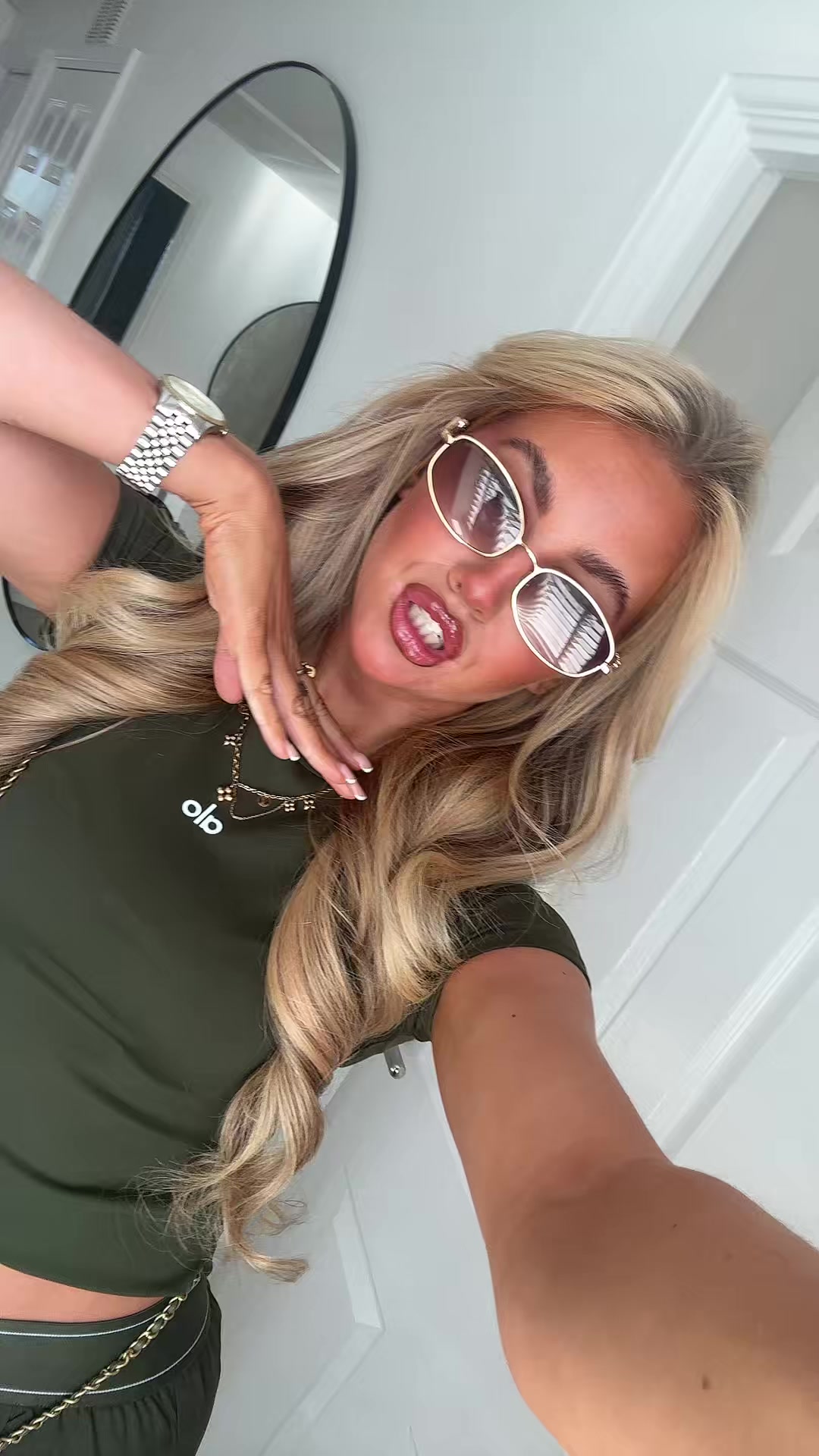 @𝑀𝒴𝑅𝑅𝐸𝒩 𝒮𝒯𝐸𝒱𝐸𝒩𝒮̠