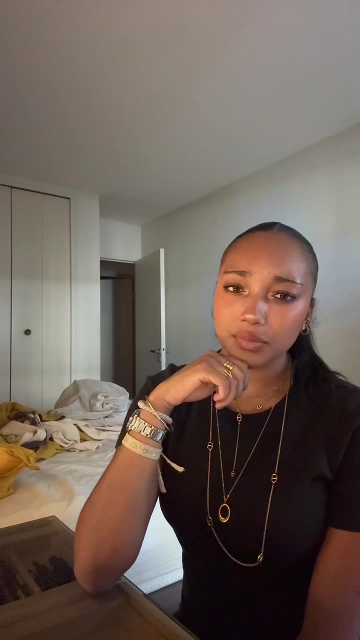 @Chloee
