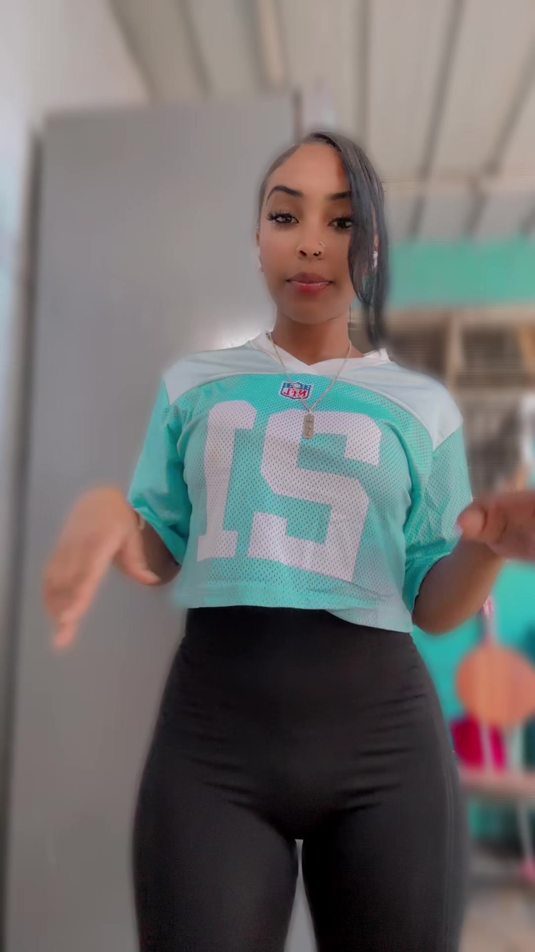 @annah.zmr