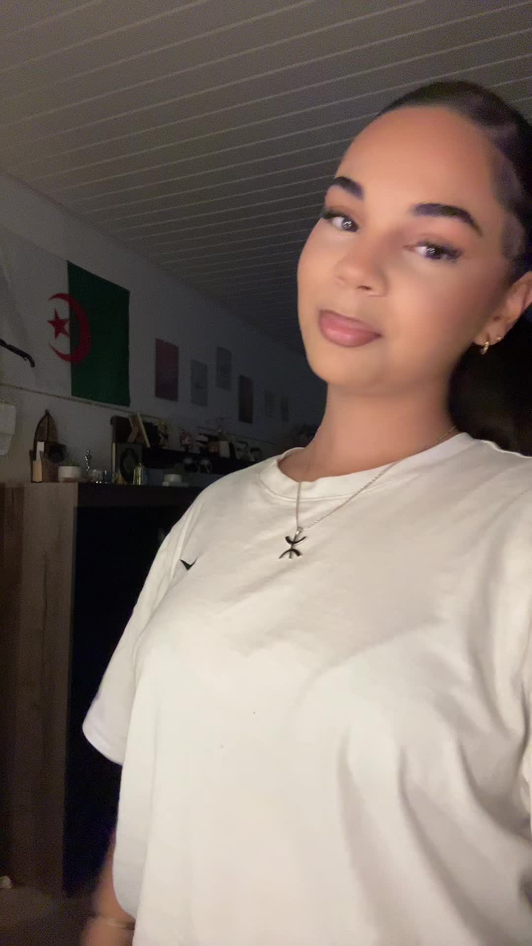 @𝓱𝓪𝓵𝓲𝓶𝓪&rsquo;🧞&zwj;♀️