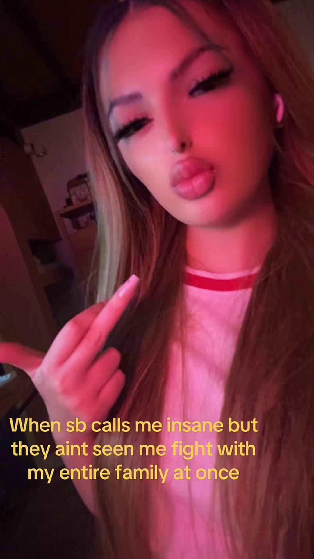 @Miakxlii