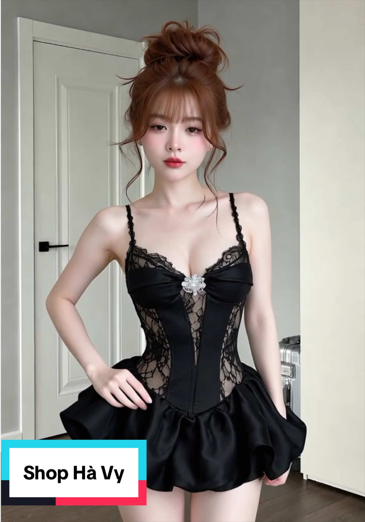 @Shop H&agrave; Vy 🛍️