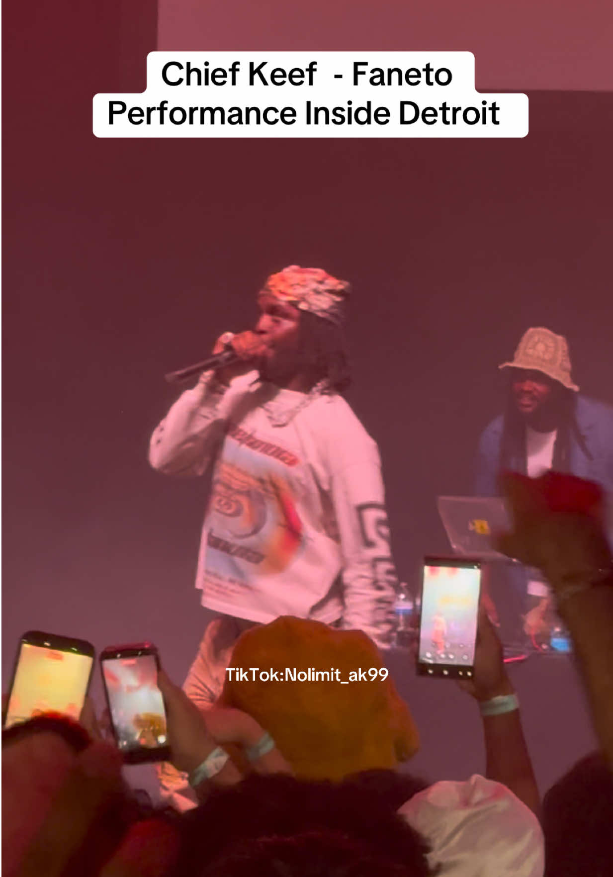 @AK🎱💫