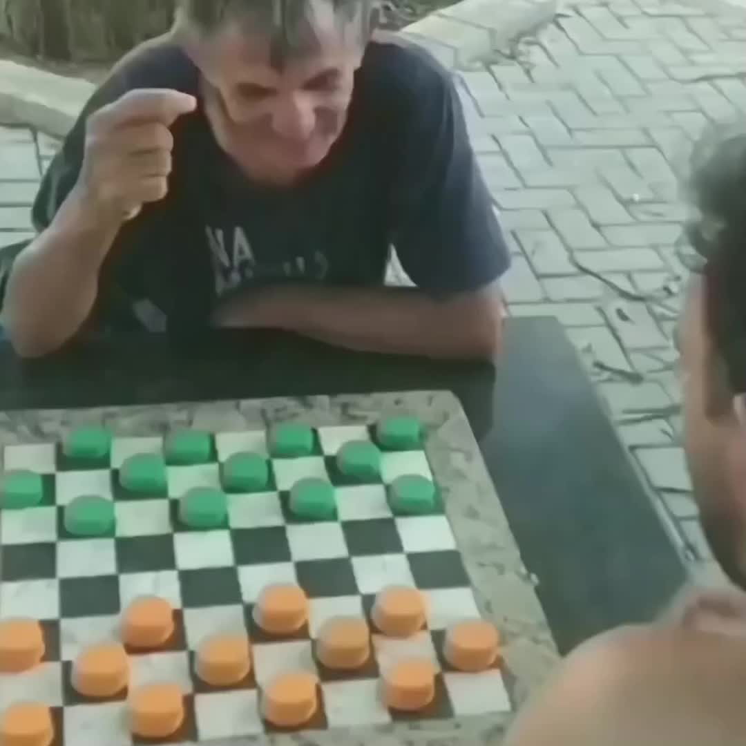 @𝖕𝖑𝖔𝖟𝖎𝖓