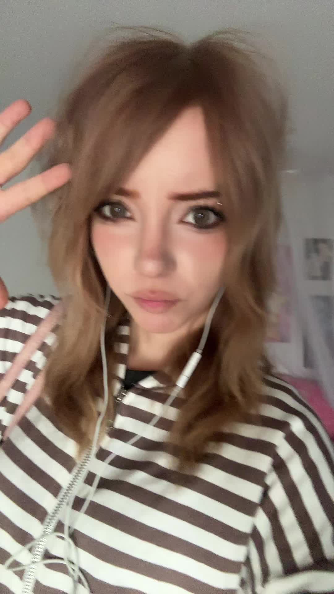 @9vica'
