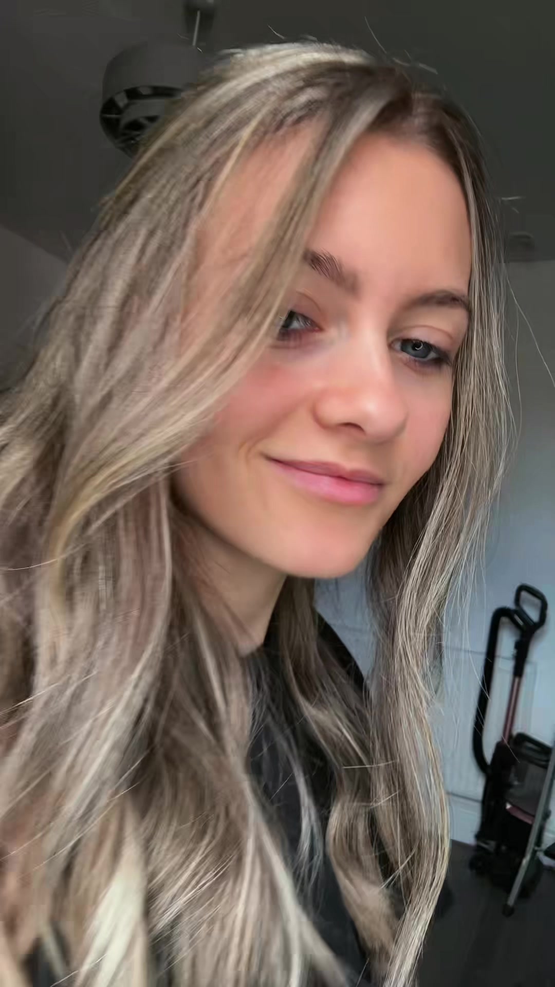 @khloebroome