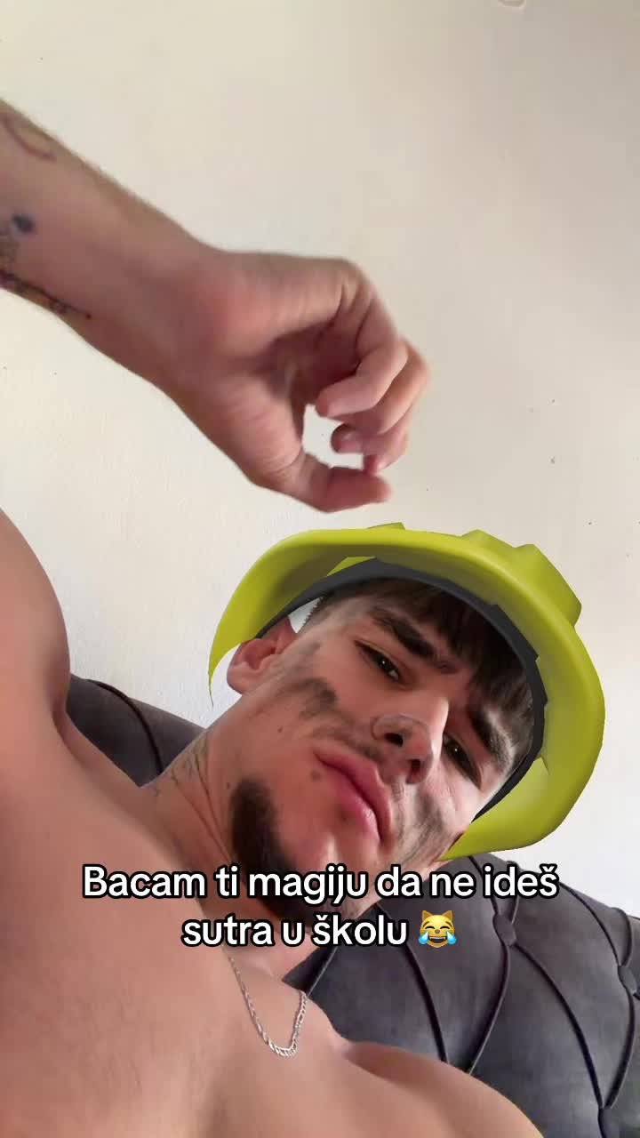 @Moćni