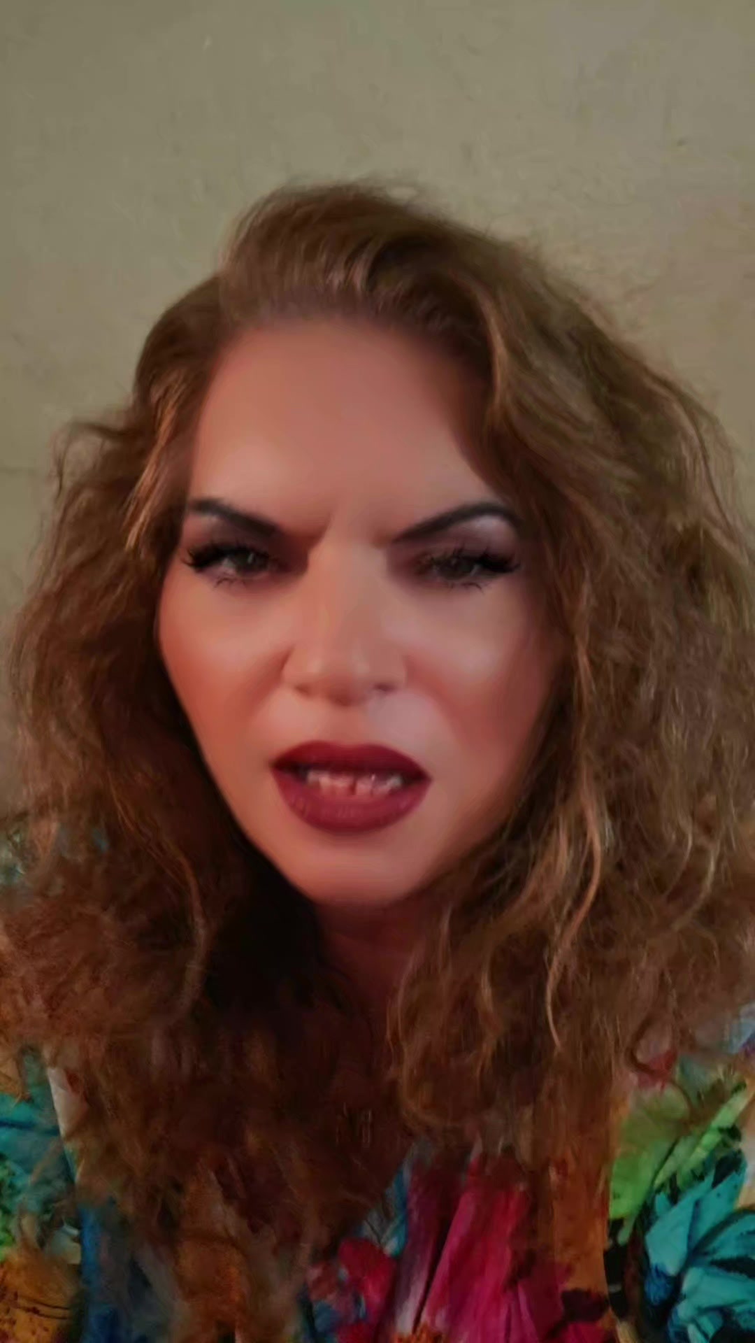 @L&uacute;cia  Grilo 🦗