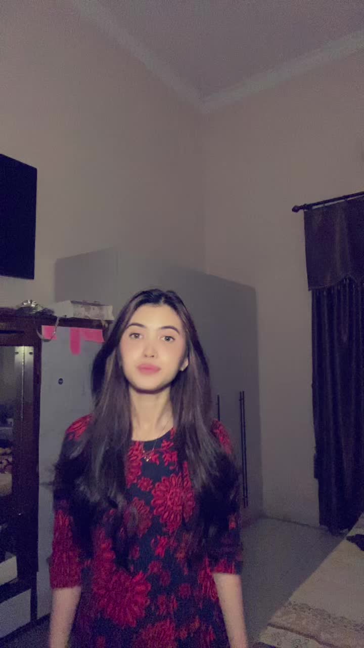 @⃟