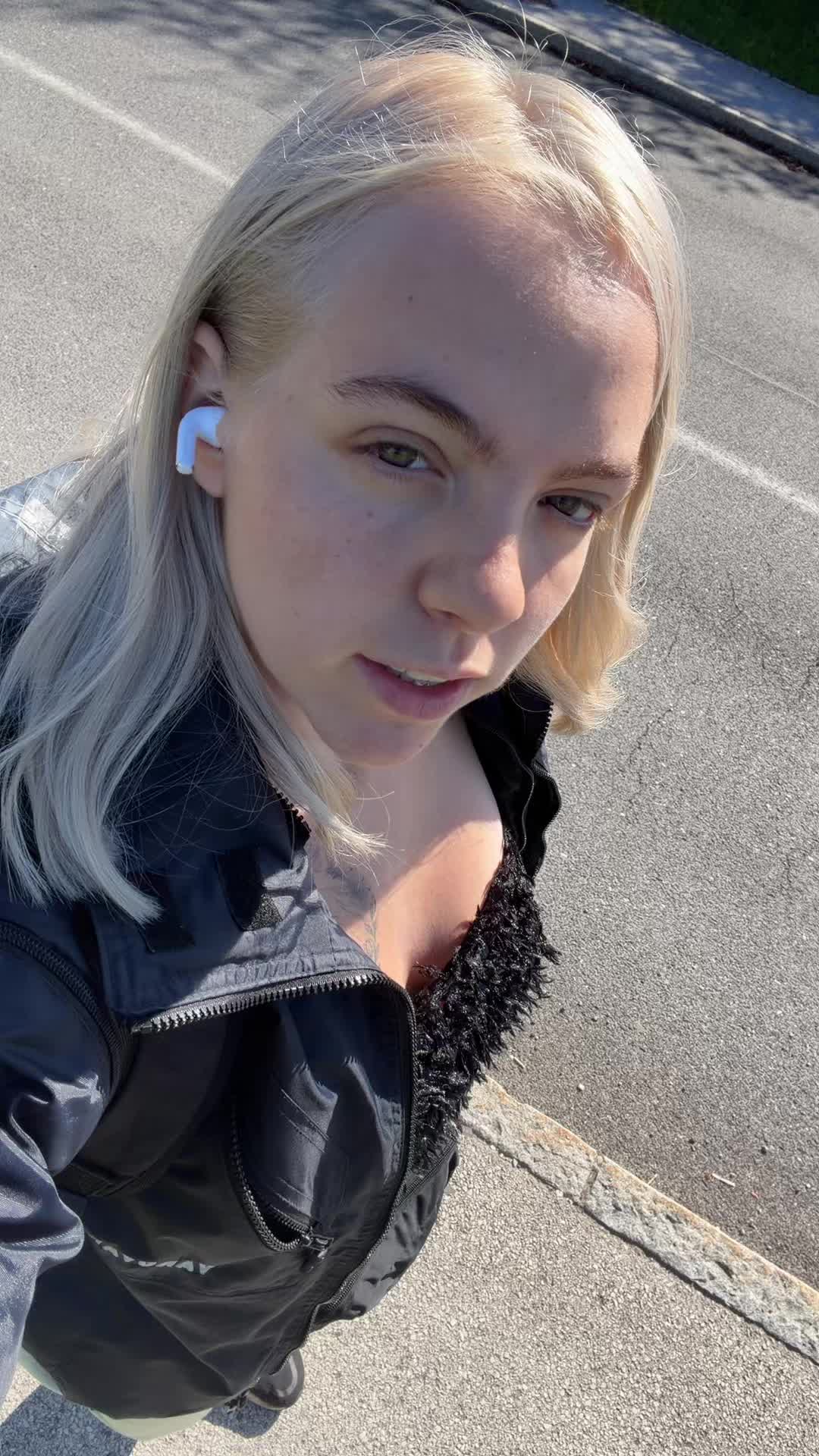 @Anja Bergant