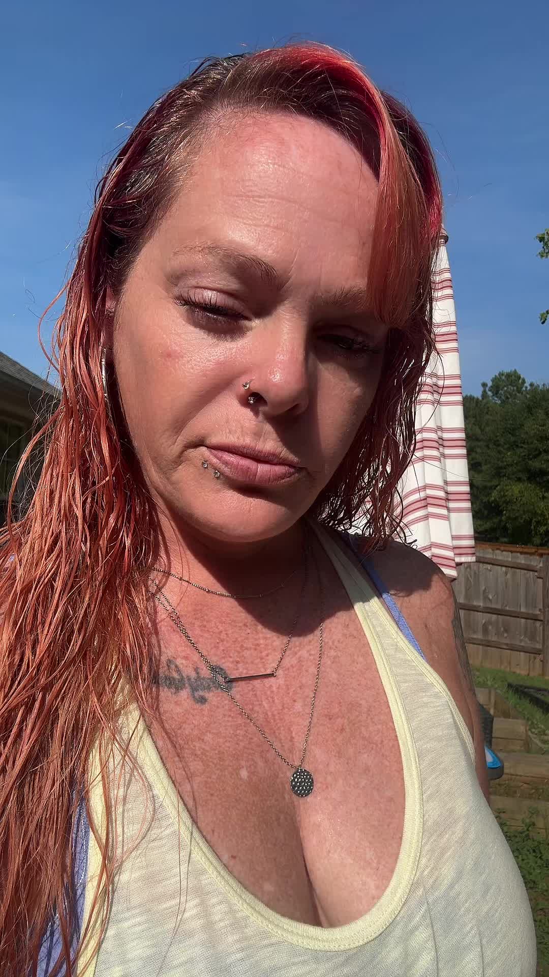 @TravelingTOOTHLESSTrisha🤪🤣☺️