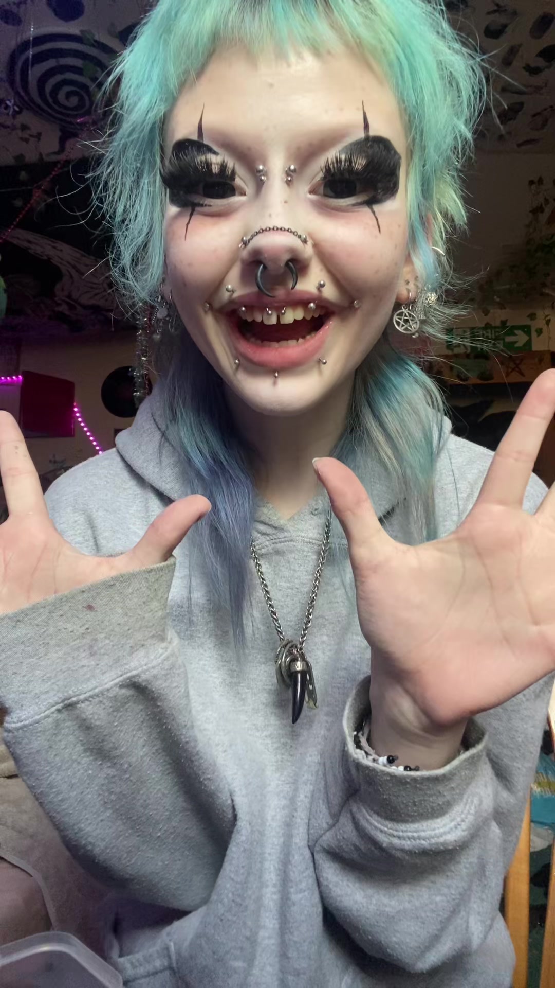 @🌸🦄🪻