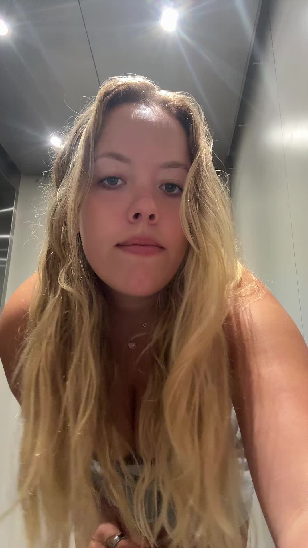 @sydenyysweeneyydupee