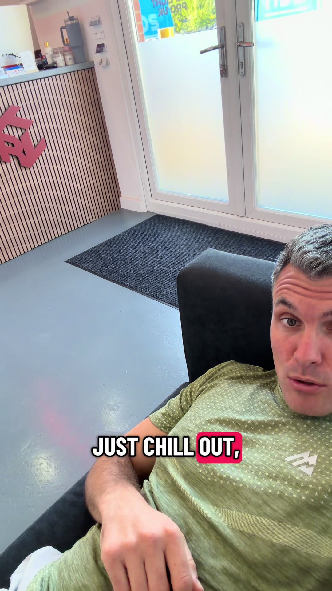 @Red Light Pro UK