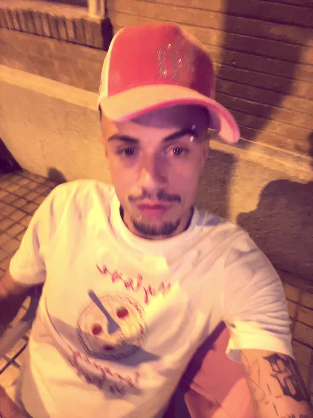 @By.aaron_
