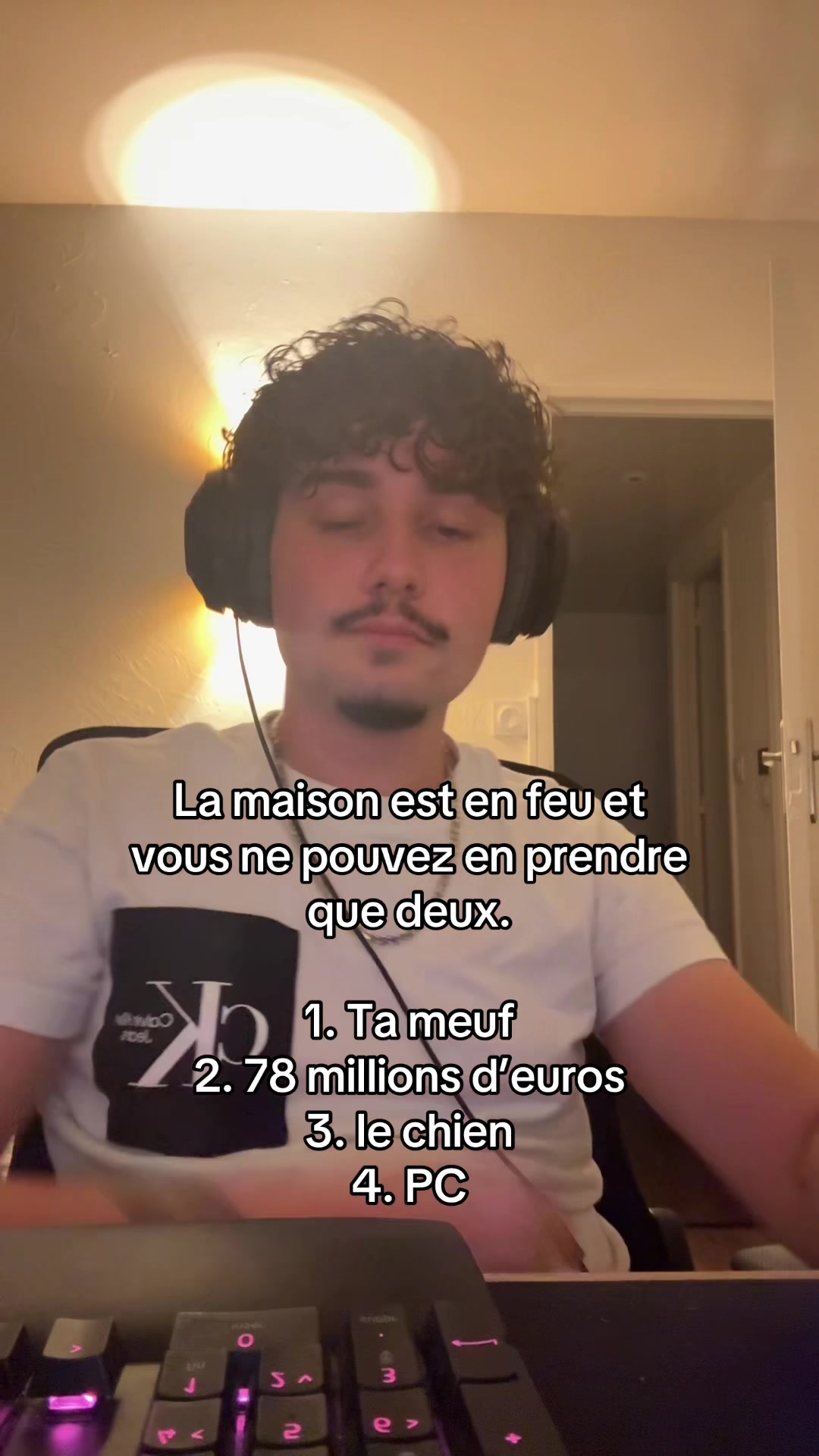 @Julien👻