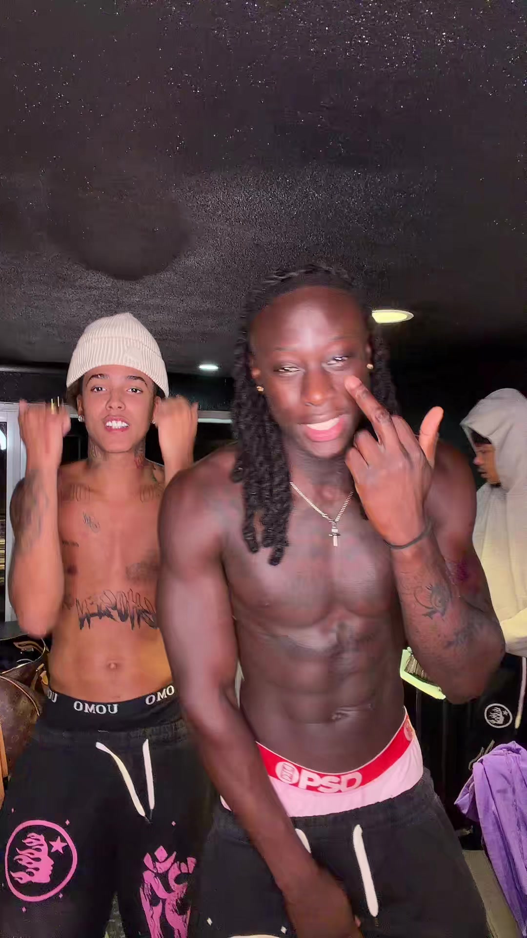 @🇸🇳CLIVE A PARIS ⭐️🧨