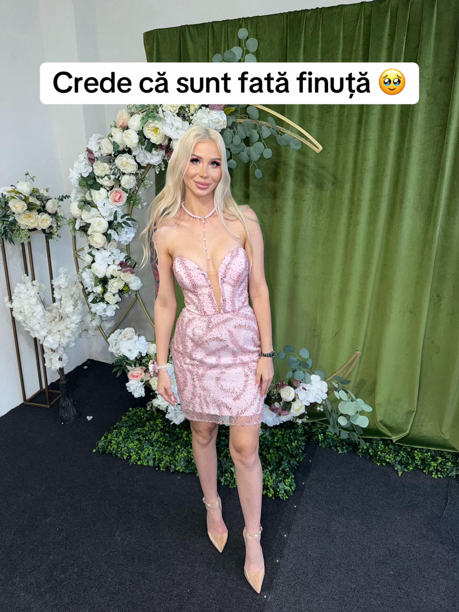 @aaa1nna