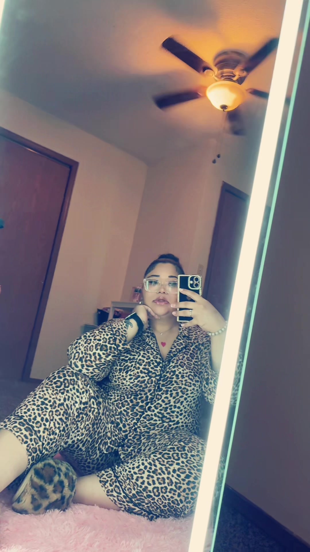 @Joyce 🦋