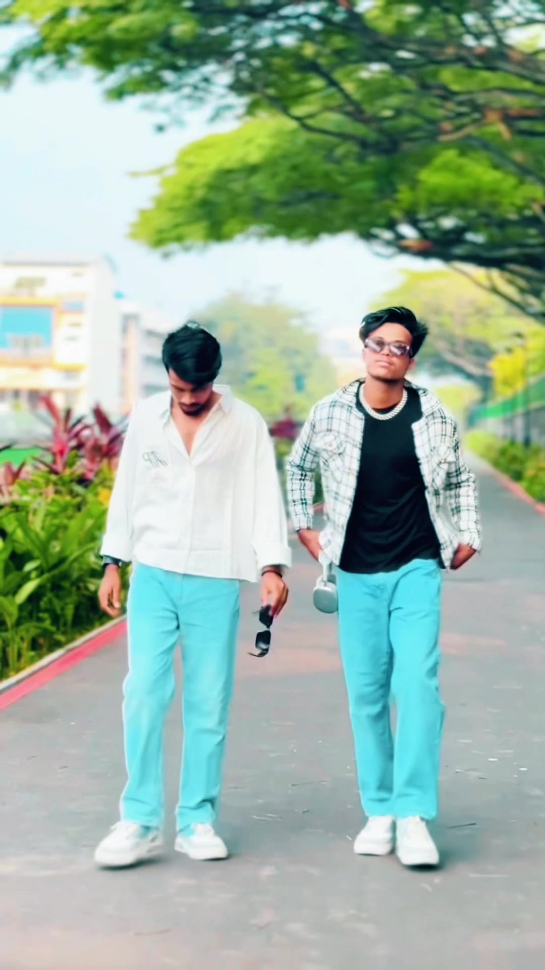 @🇸🇬 Aʀɪʏᴀɴ Aᴘᴜʀʙᴏ 