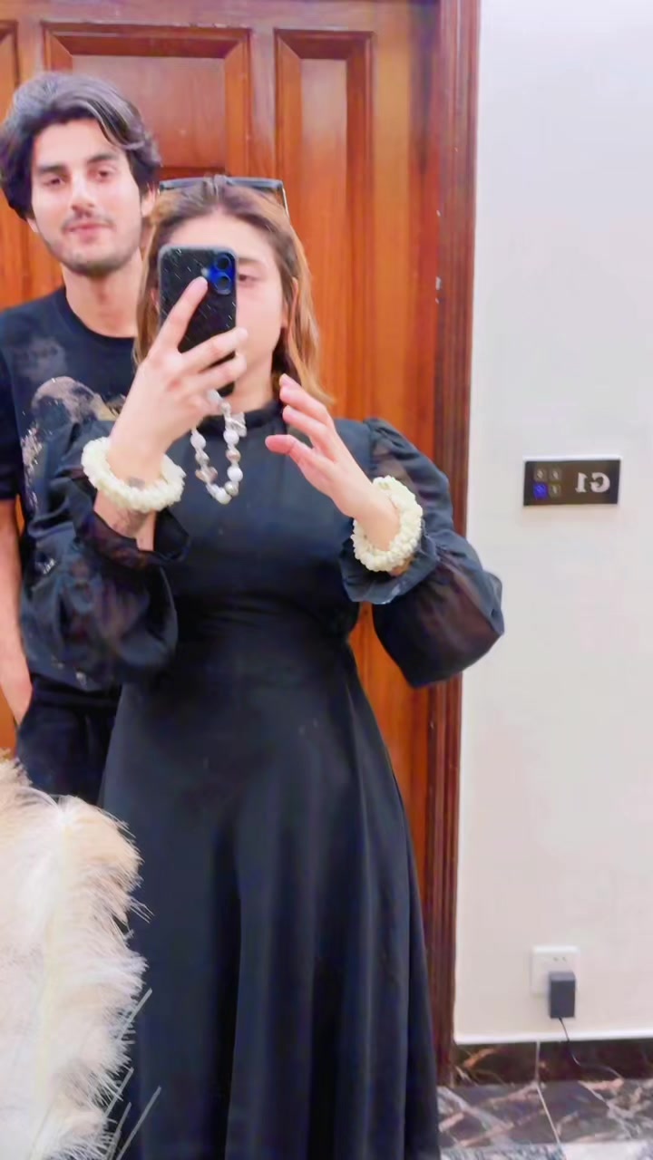@AREEBA🪽