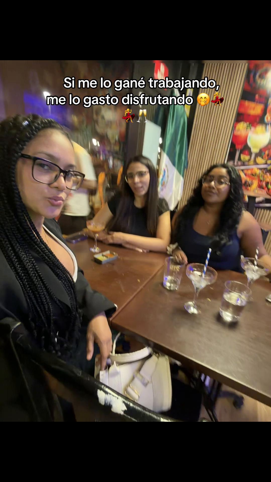 @alejandraestanga23