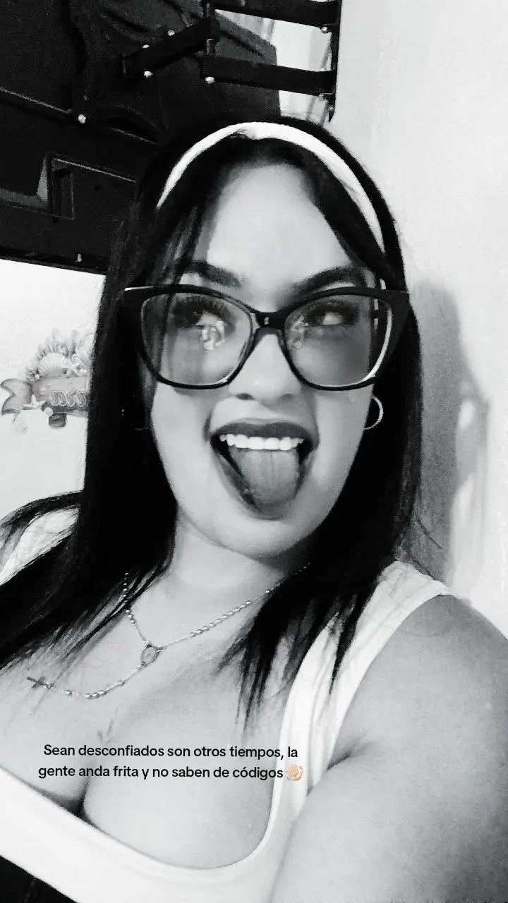 @Greissel 👸🏽🦋