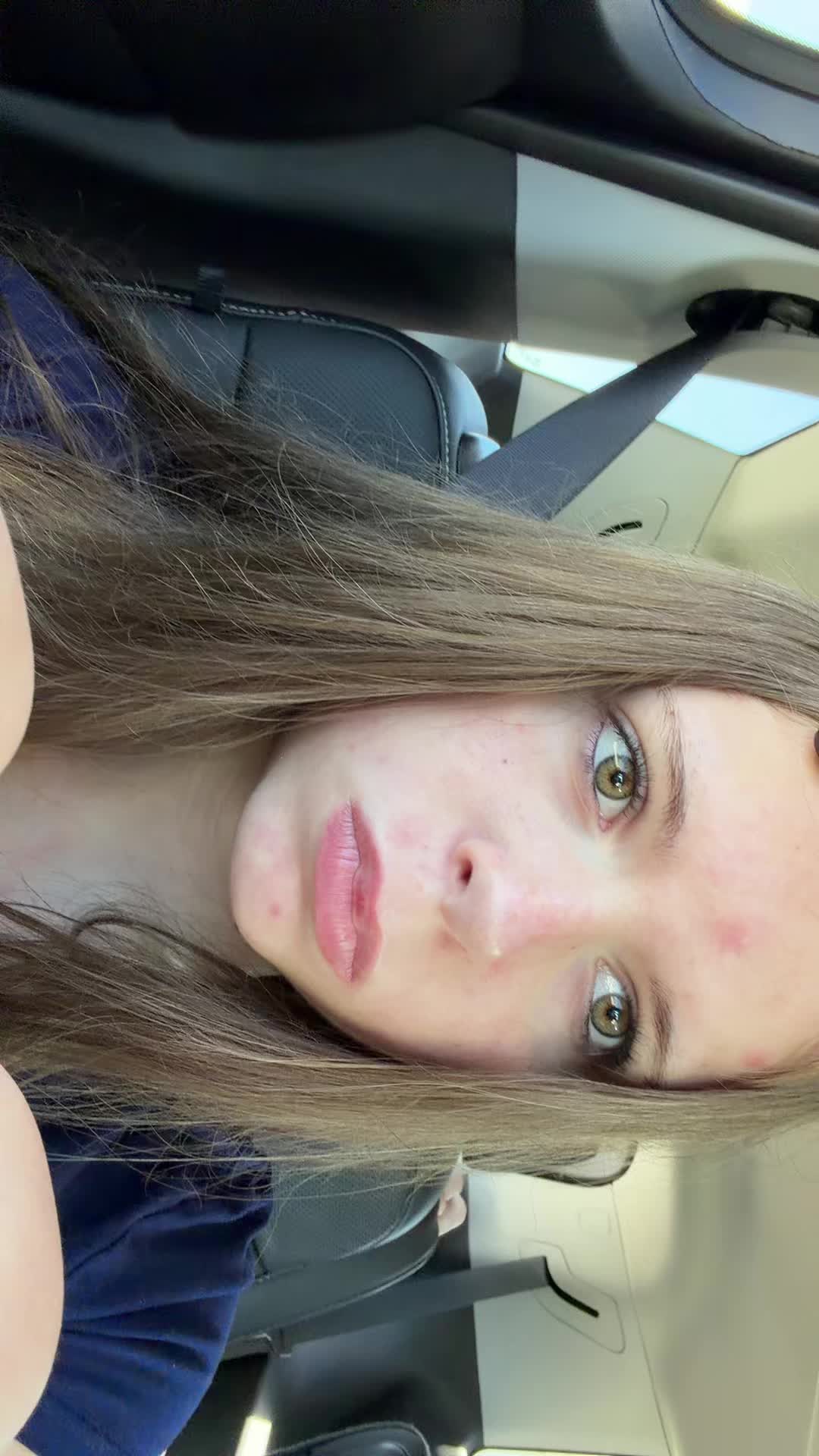 @bella