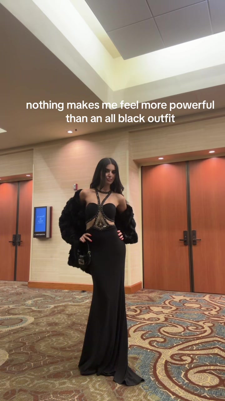 @hello.riri.kitty