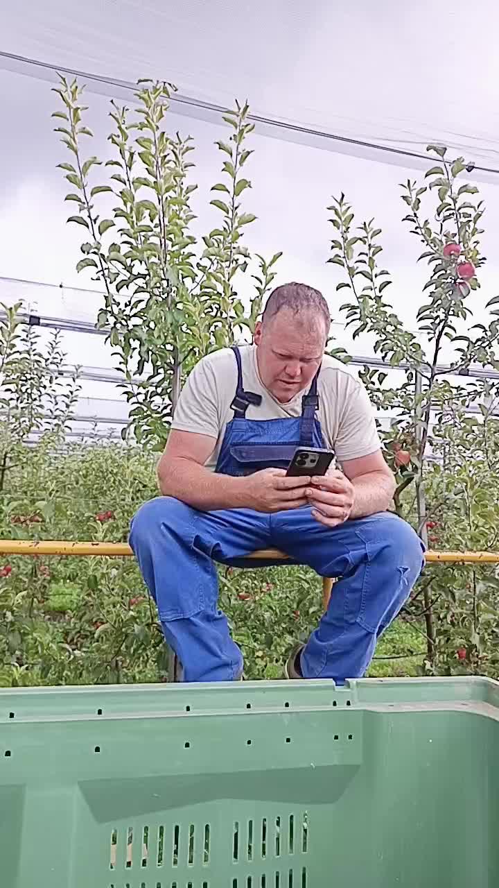 @Ciot&acirc;rcă Ovidiu!
