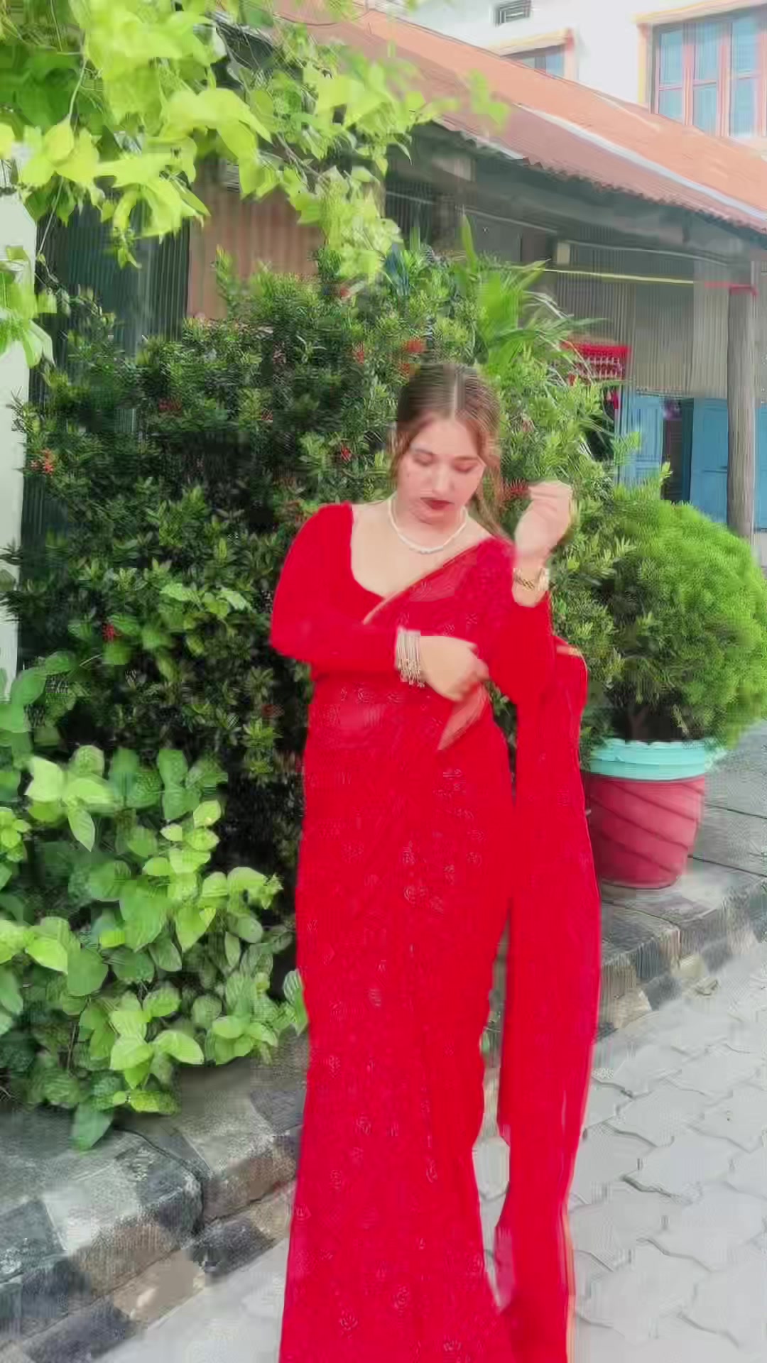 @Who_is_aeshika