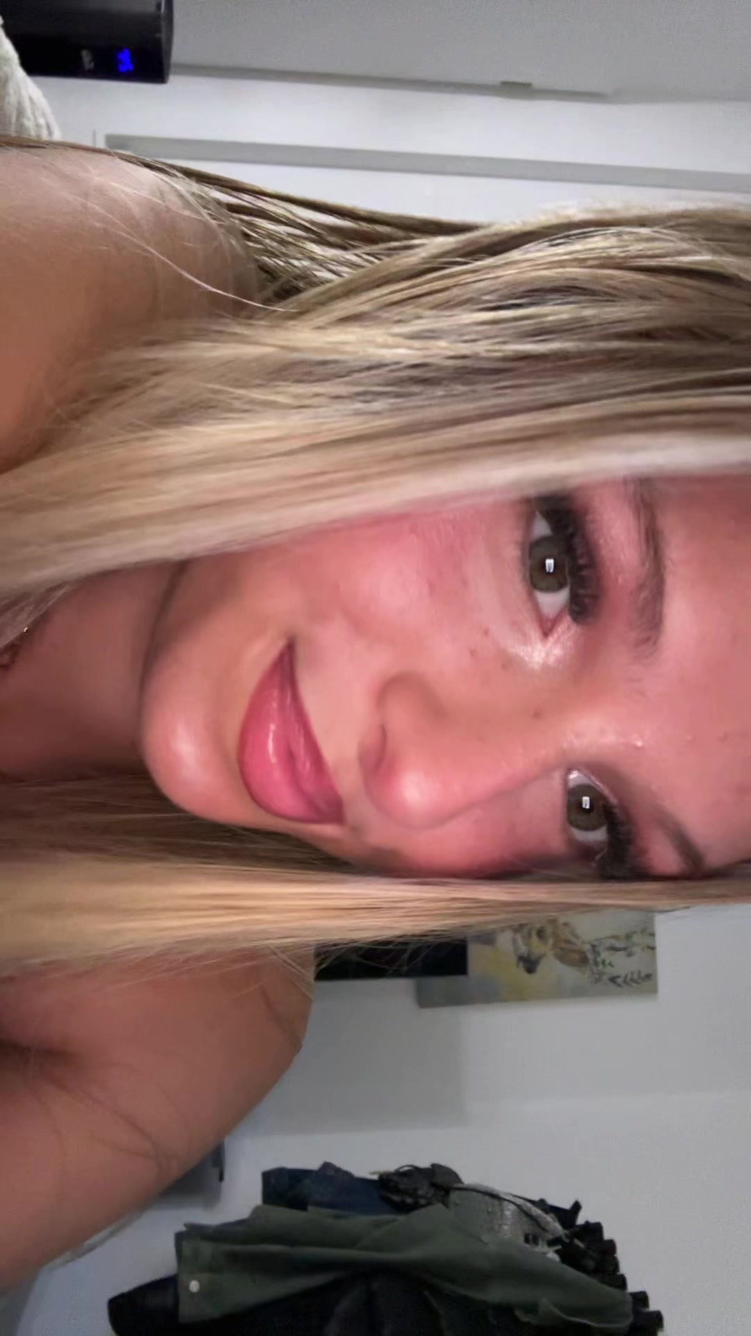 @𝐙𝐨𝐞𝐲