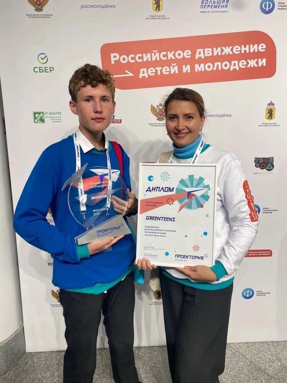 @даня кинн