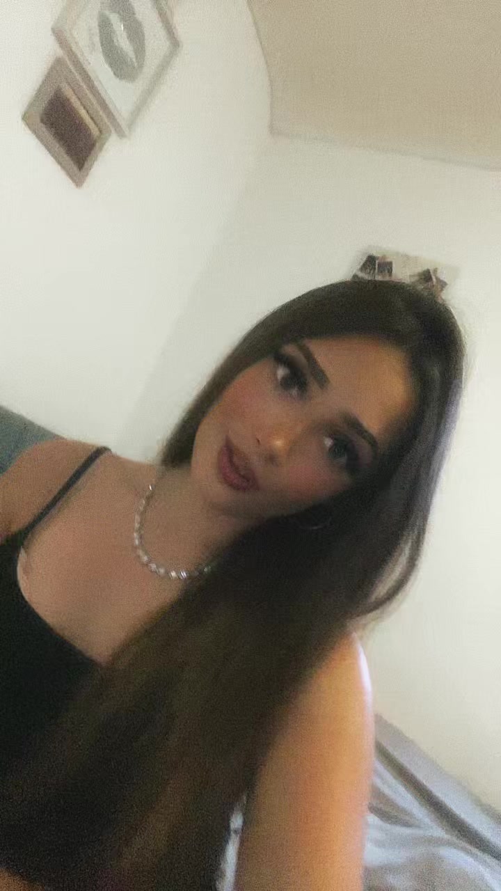 @iconic✨