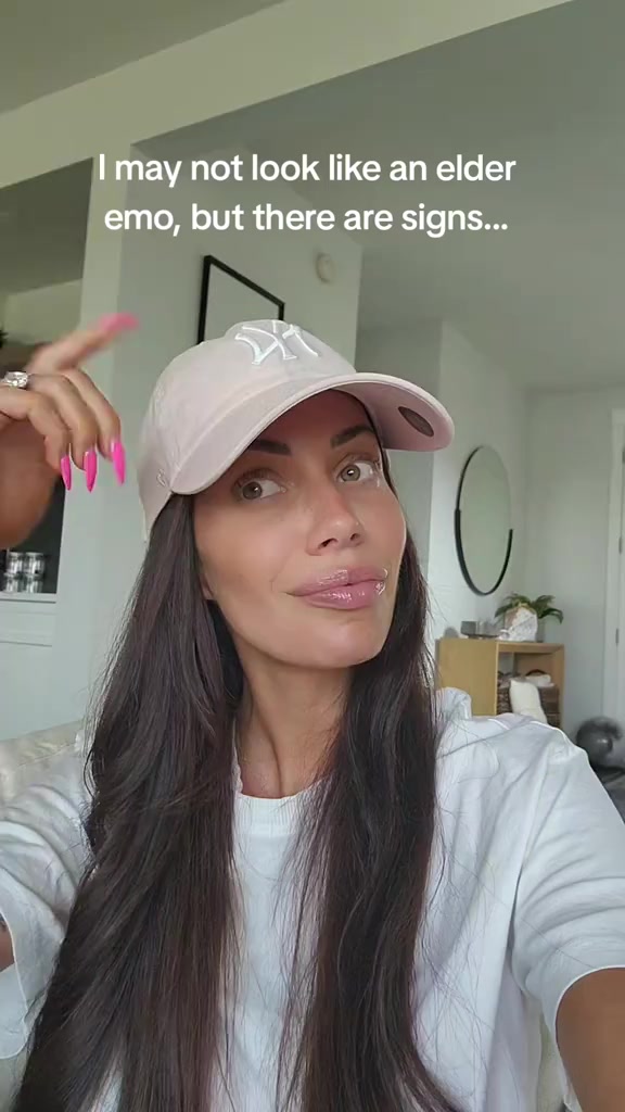 @Nicole Victoria | Money Coach