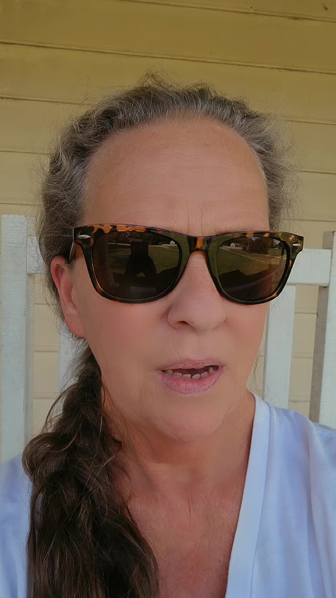 @Tina