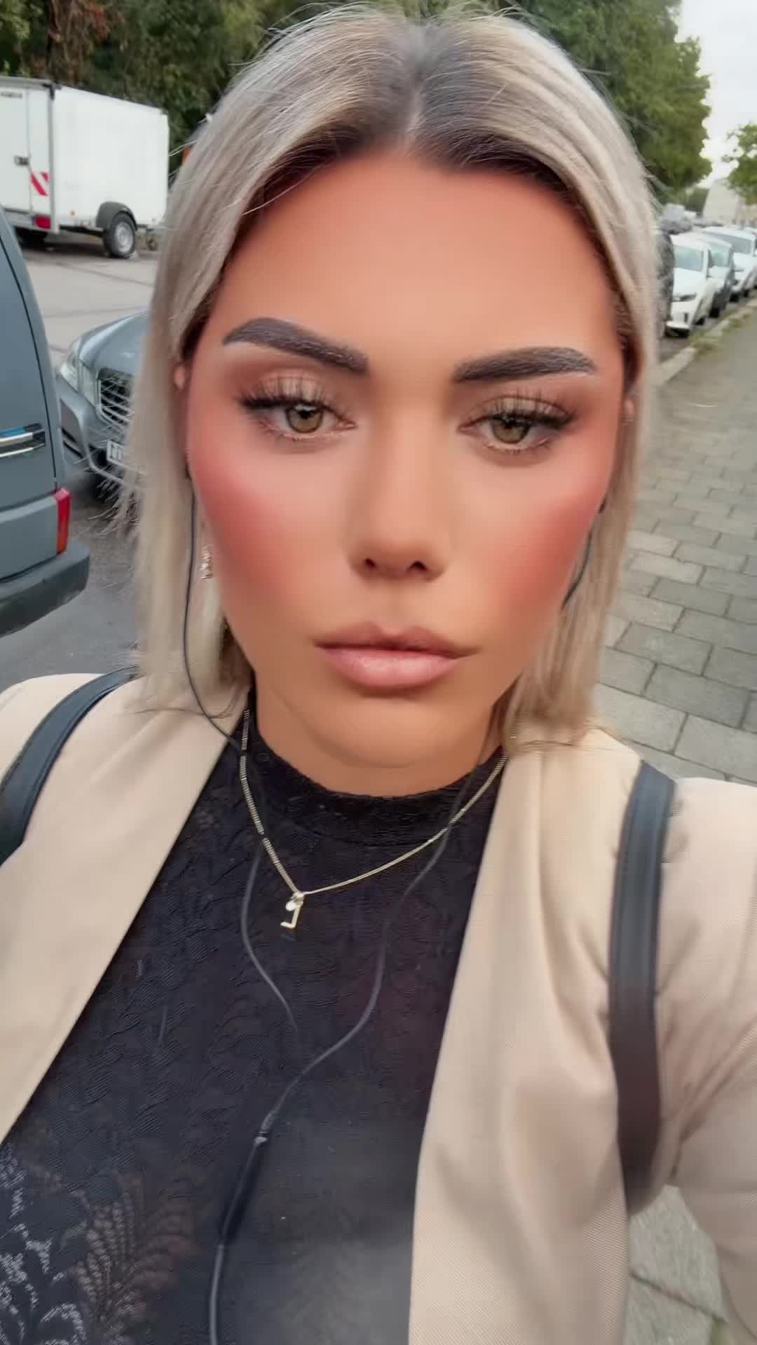 @queendije