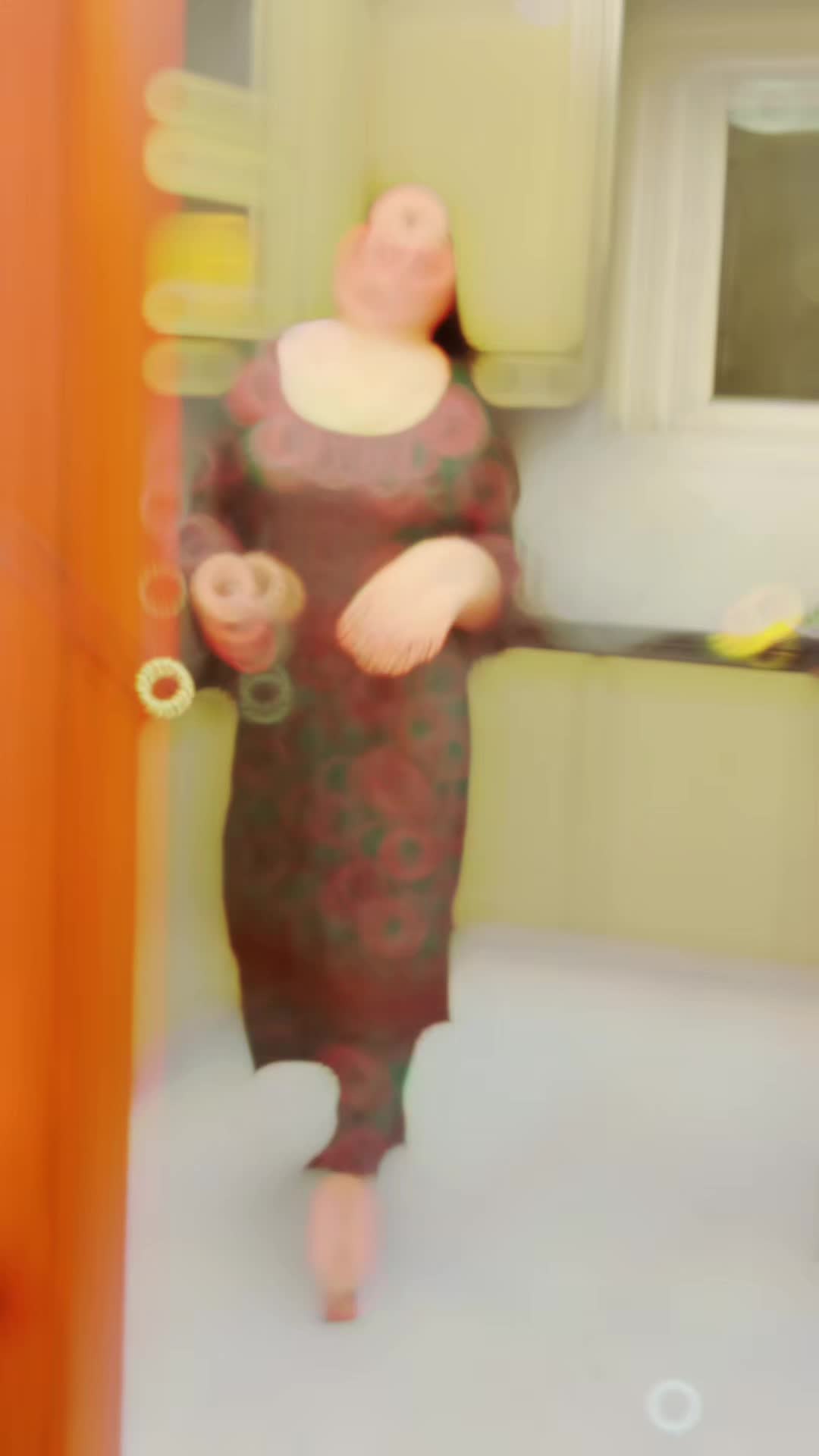 @𝐅𝐚𝐫𝐰𝐚 𝐪𝐮𝐞𝐞𝐧