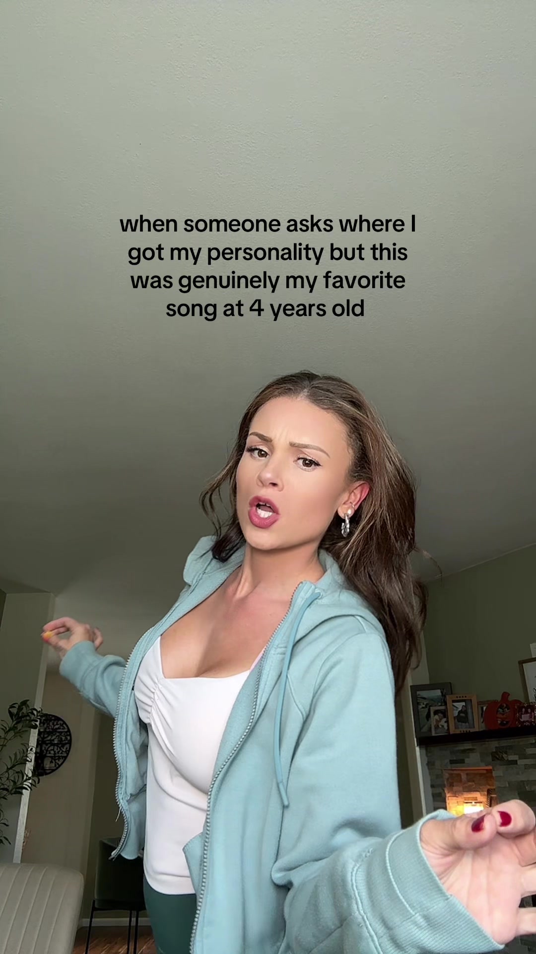 @Chloe
